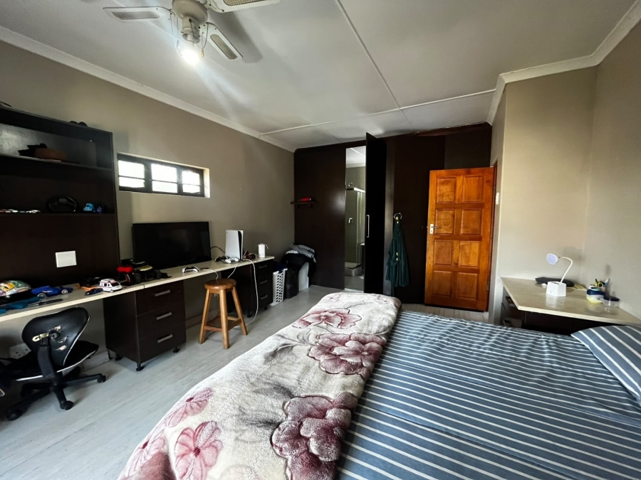 4 Bedroom Property for Sale in Nahoon Eastern Cape